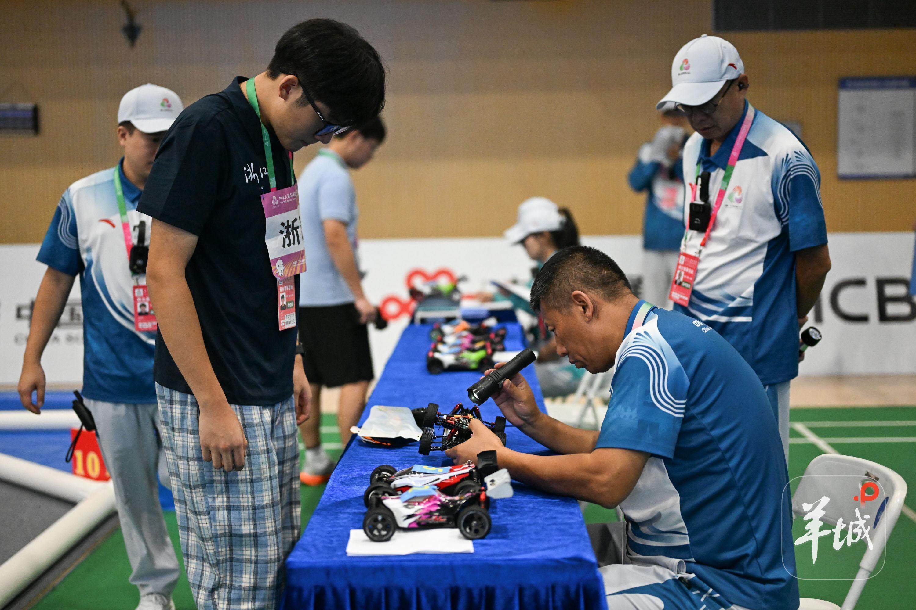 劈波斩浪, alt 劈波斩浪, alt