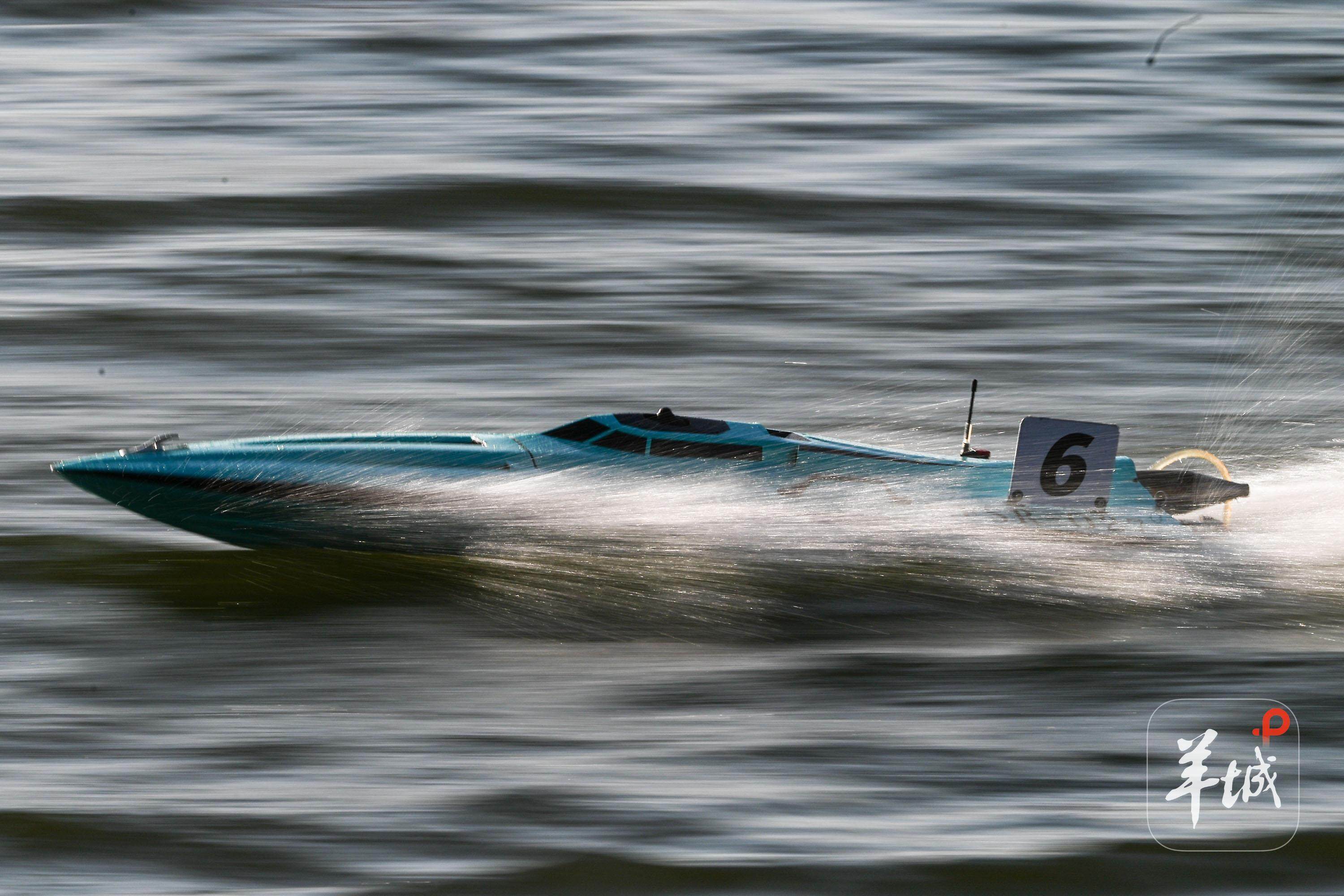 赛则在室内, 正酣, img 赛则在室内, 正酣, img