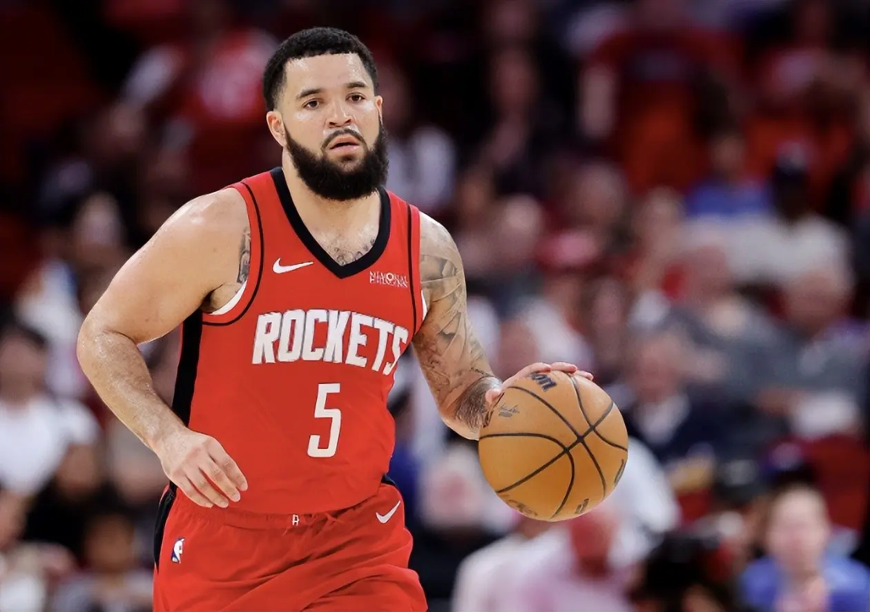 则签下了蒙, 号秀基利安 则签下了蒙, 号秀基利安