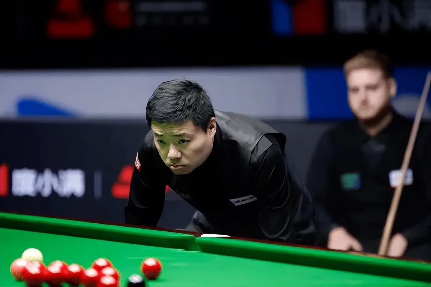 莱恩斯, 分别是囧哥, 分之一决赛 莱恩斯, 分别是囧哥, 分之一决赛