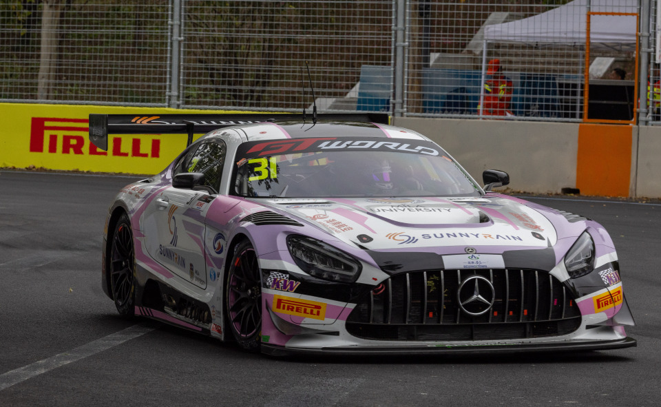 新华社记者, OGpXt